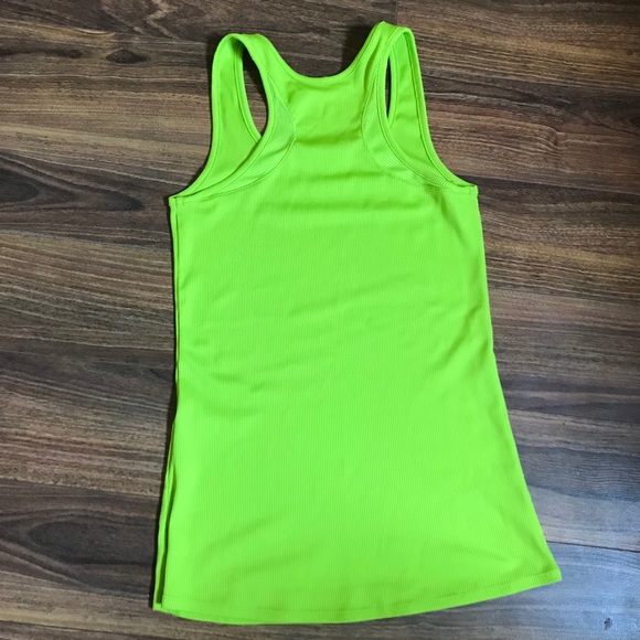Under Armour tank top - Picture 4 of 4